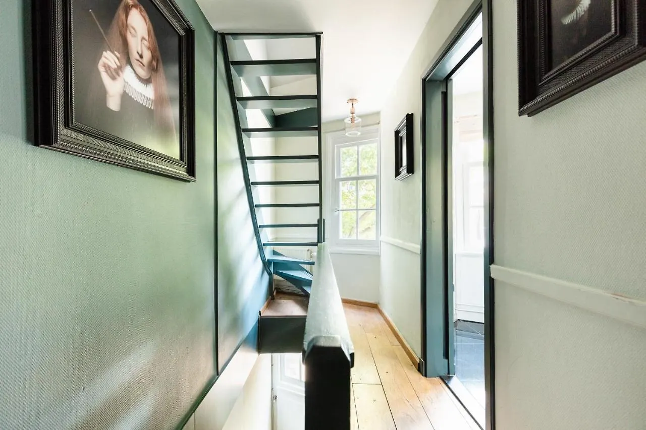 Canal Wow Suites Amsterdam 0*,